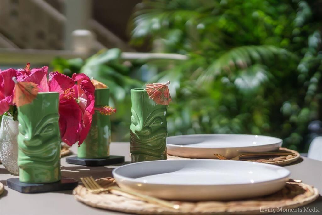 ワイレアAloha Moon - A Chic And Dreamy Modern Tropical Hideaway!アパートメント エクステリア 写真